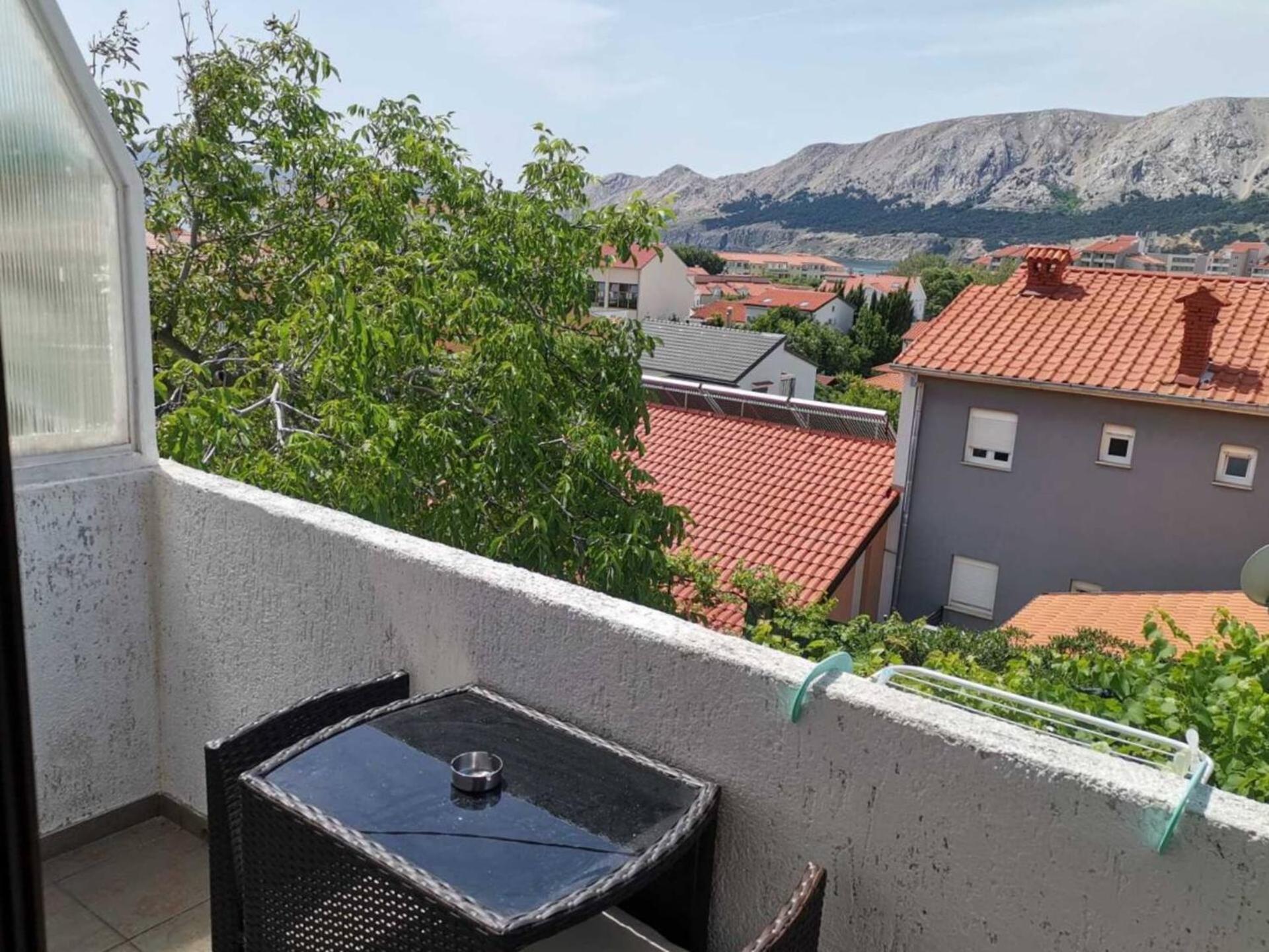 Apartments Bugi Башка Екстер'єр фото