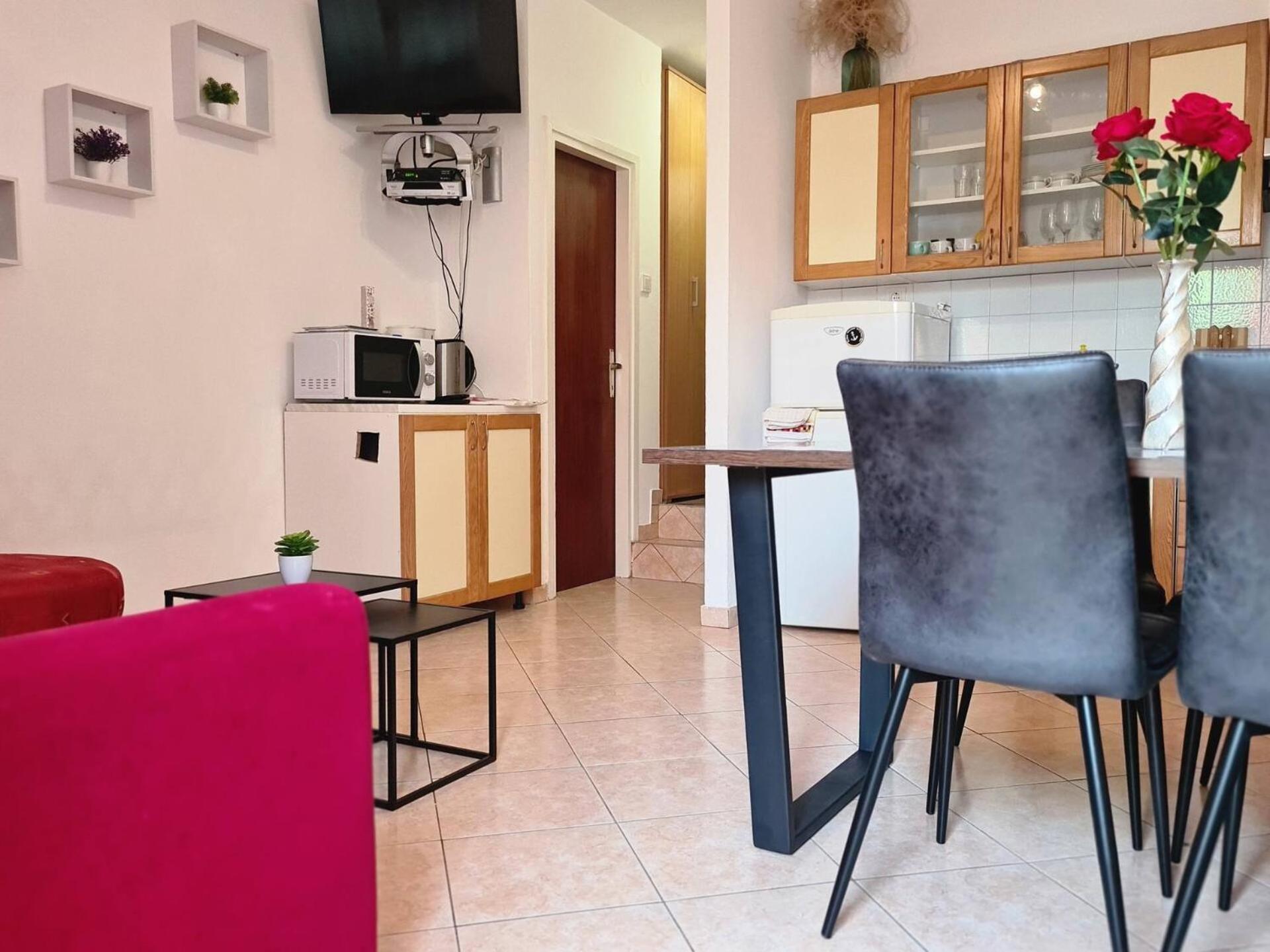 Apartments Bugi Башка Екстер'єр фото