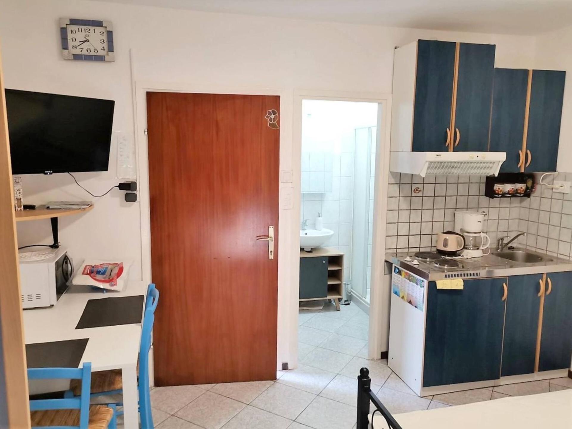 Apartments Bugi Башка Екстер'єр фото